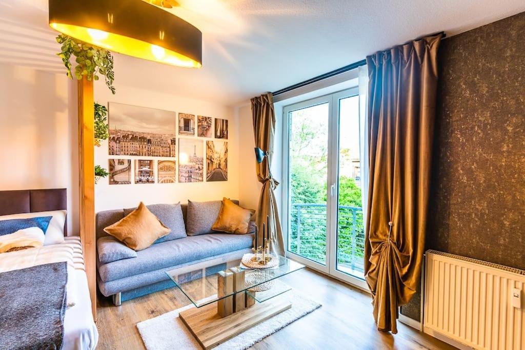 Apartamento Golden Nugget Inkl Wlan, Parkplatz Detmold Exterior foto