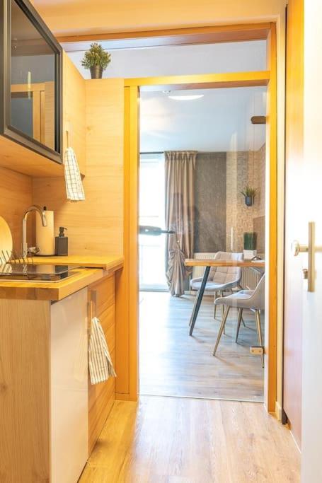Apartamento Golden Nugget Inkl Wlan, Parkplatz Detmold Exterior foto