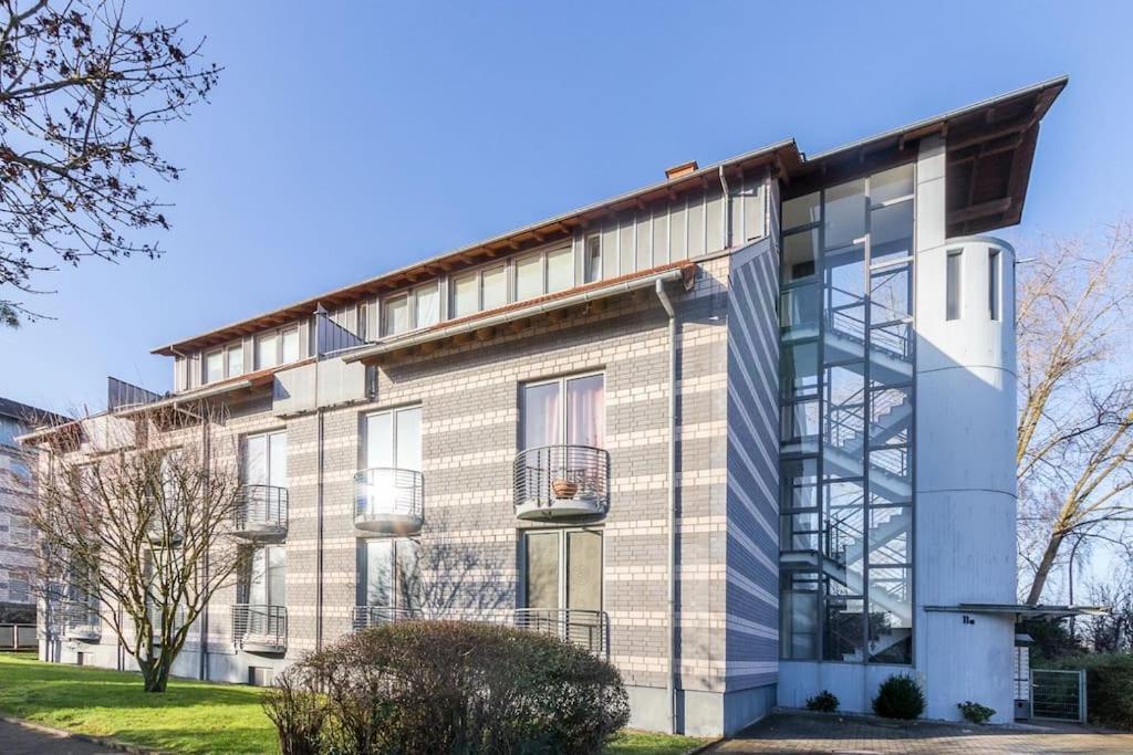 Apartamento Golden Nugget Inkl Wlan, Parkplatz Detmold Exterior foto